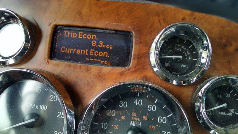 Detroit series 60 14l missing tachometer jumps all over video